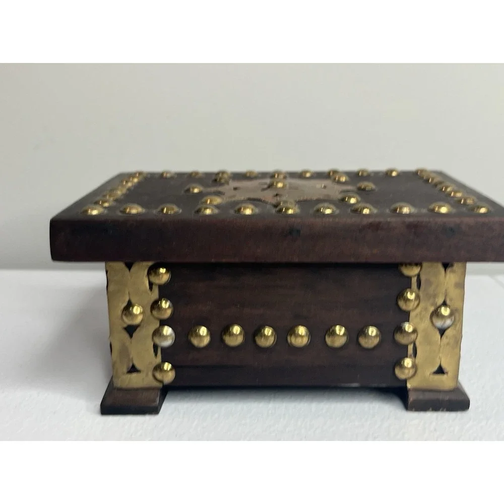 Vtg Handmade Wooden Trinket Box With Hammered‎ Brass Tacks